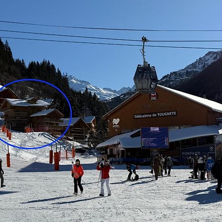 Meribel Centre La Chaudanne, Real Ski In And Out, 3 Bedrooms 2 Bathrooms Newly Renovated, Chalet L'Eperviere エクステリア 写真