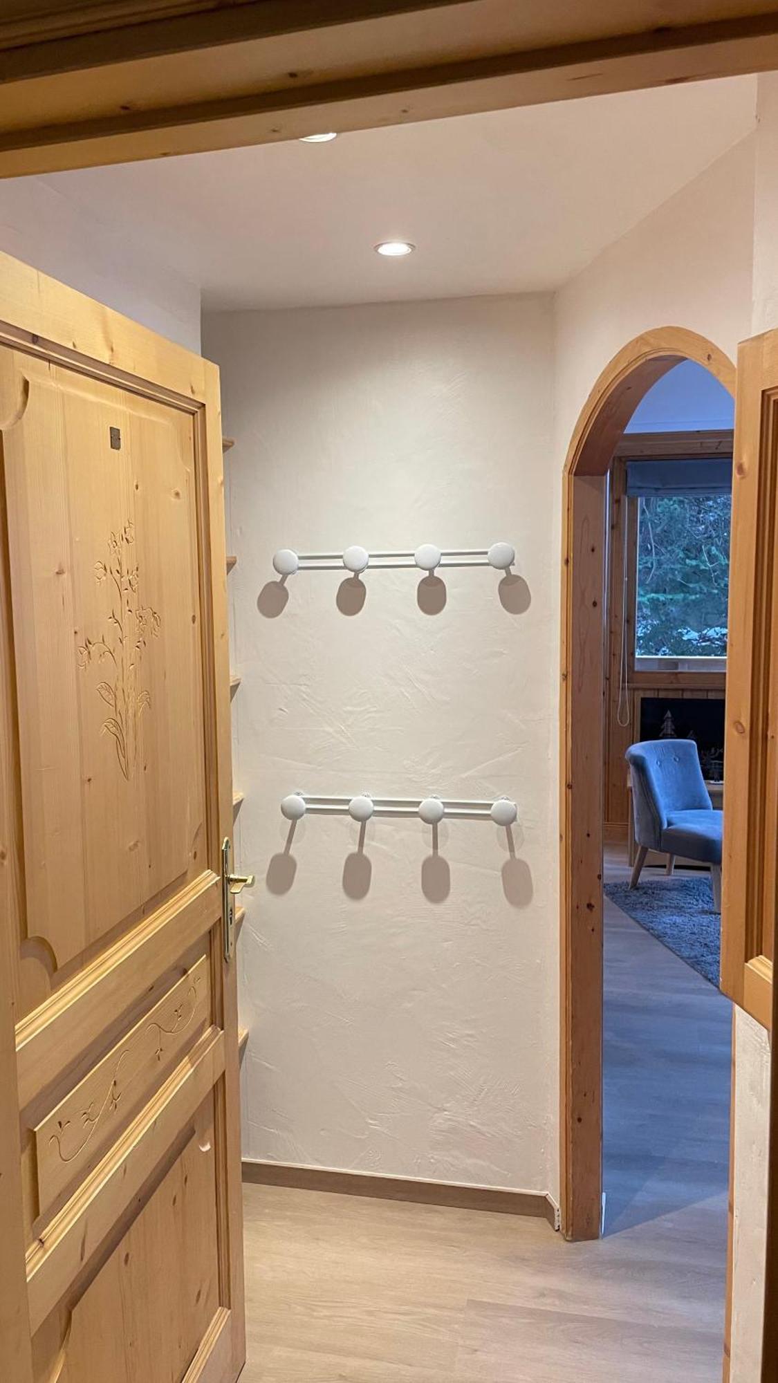 Meribel Centre La Chaudanne, Real Ski In And Out, 3 Bedrooms 2 Bathrooms Newly Renovated, Chalet L'Eperviere エクステリア 写真